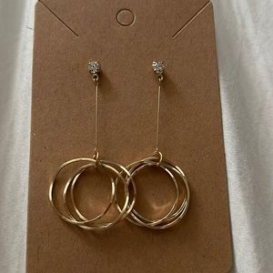 Cute long tone Earrings